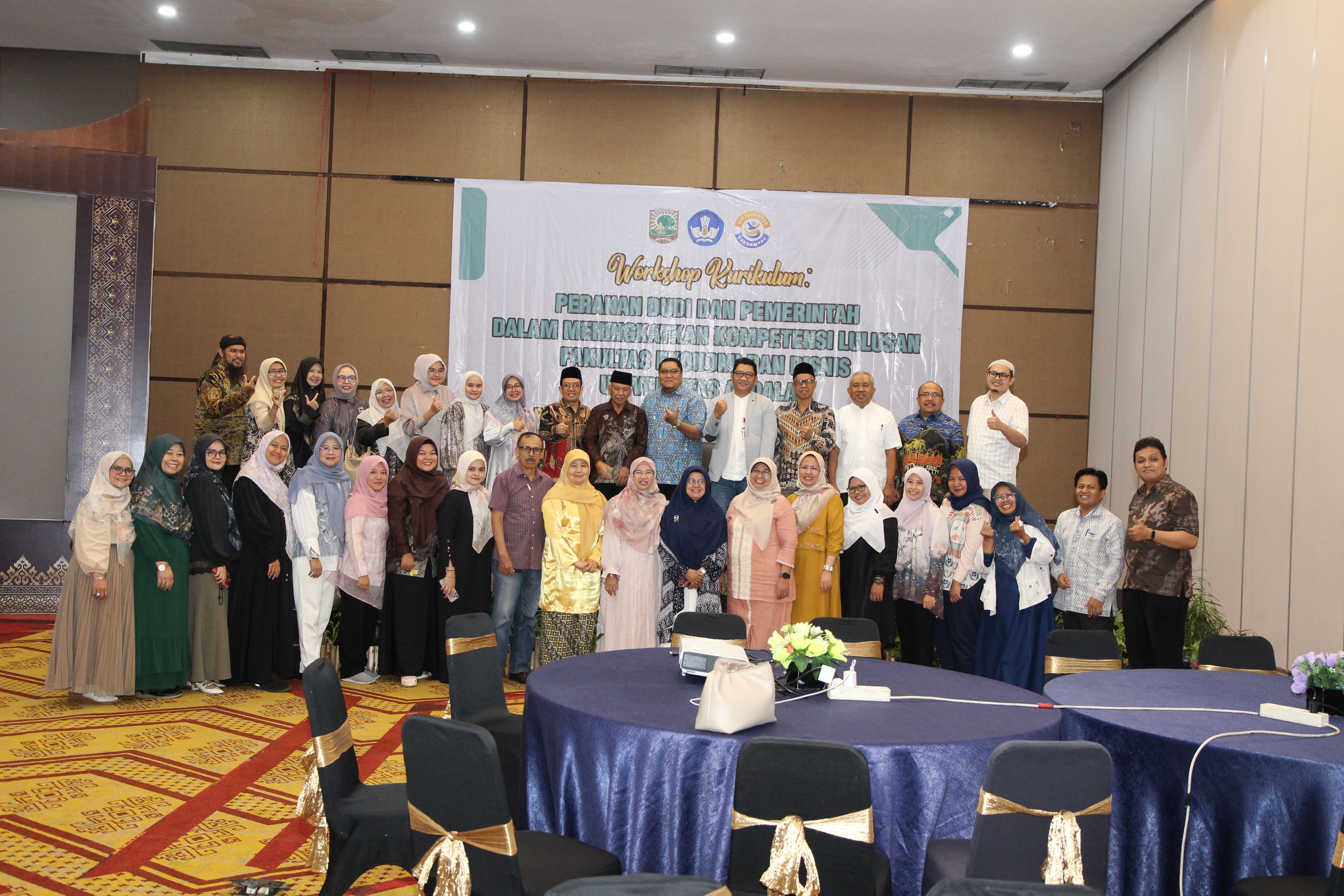 FEB Universitas Andalas Gelar Workshop Kurikulum, Perkuat Relevansi Lulusan Dengan DUDI dan Pemerintah